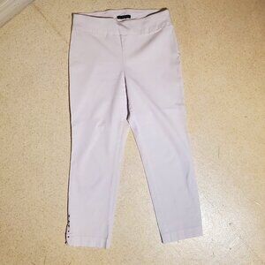 Women's White Pants W/Lower bottom Grommets - Stretch Pull On - Size 10 - Mint